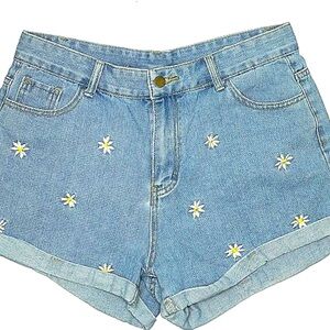 SHEIN NWOT Blue Denim high waisted Shorts with Daisy Embroidery